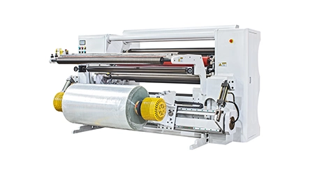 Cortadora rebobinadora automática de papel de alta velocidad Máquina rebobinadora cortadora longitudinal para papel, etiquetas autoadhesivas, películas plásticas
